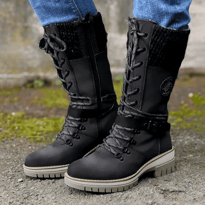 Milena | Botas de montaña con puño de punto