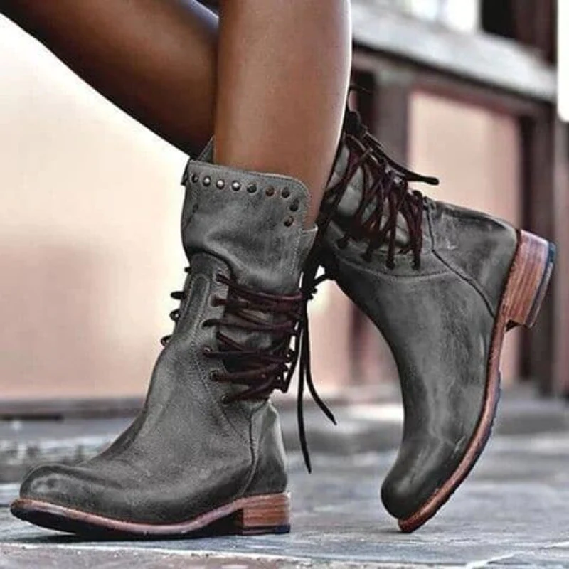 Pastora | Botas con cordones y hebillas