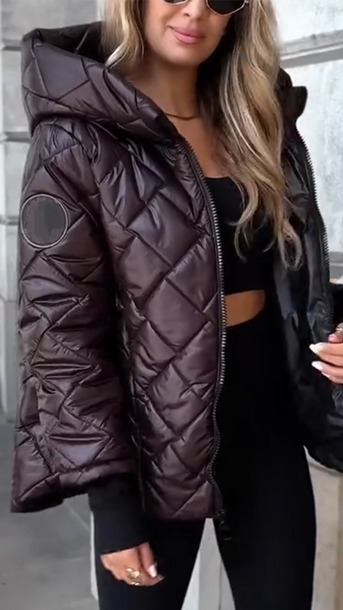 Tania | Chaqueta acolchada con capucha