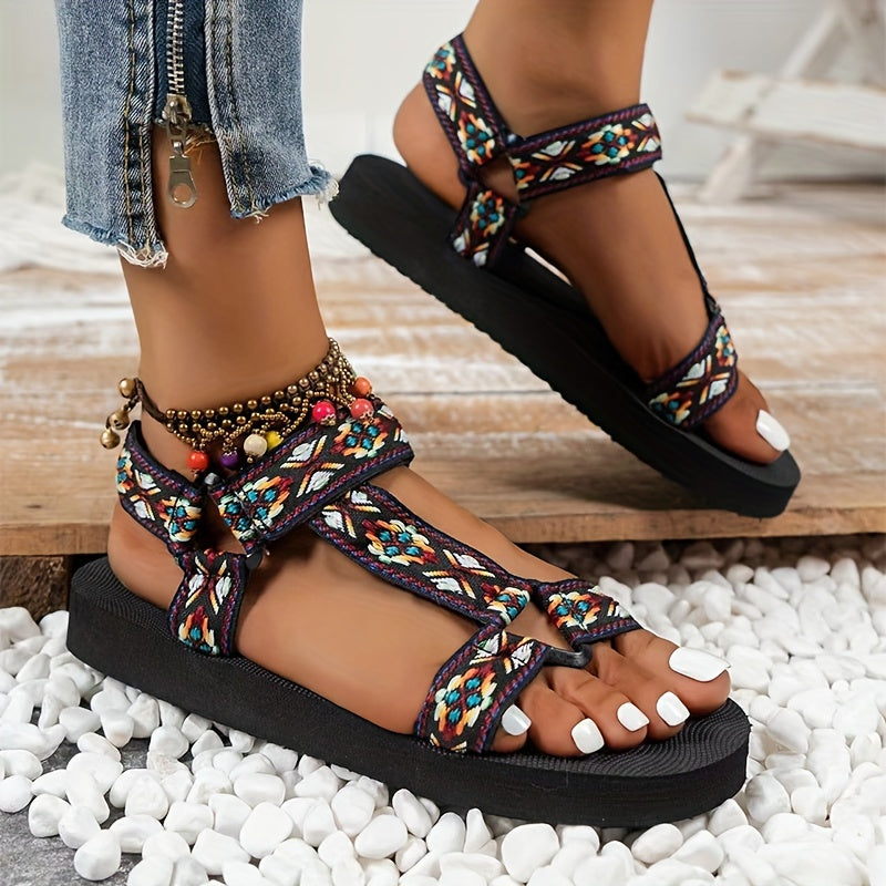 Candelaria | Sandalias deportivas con tiras estampadas