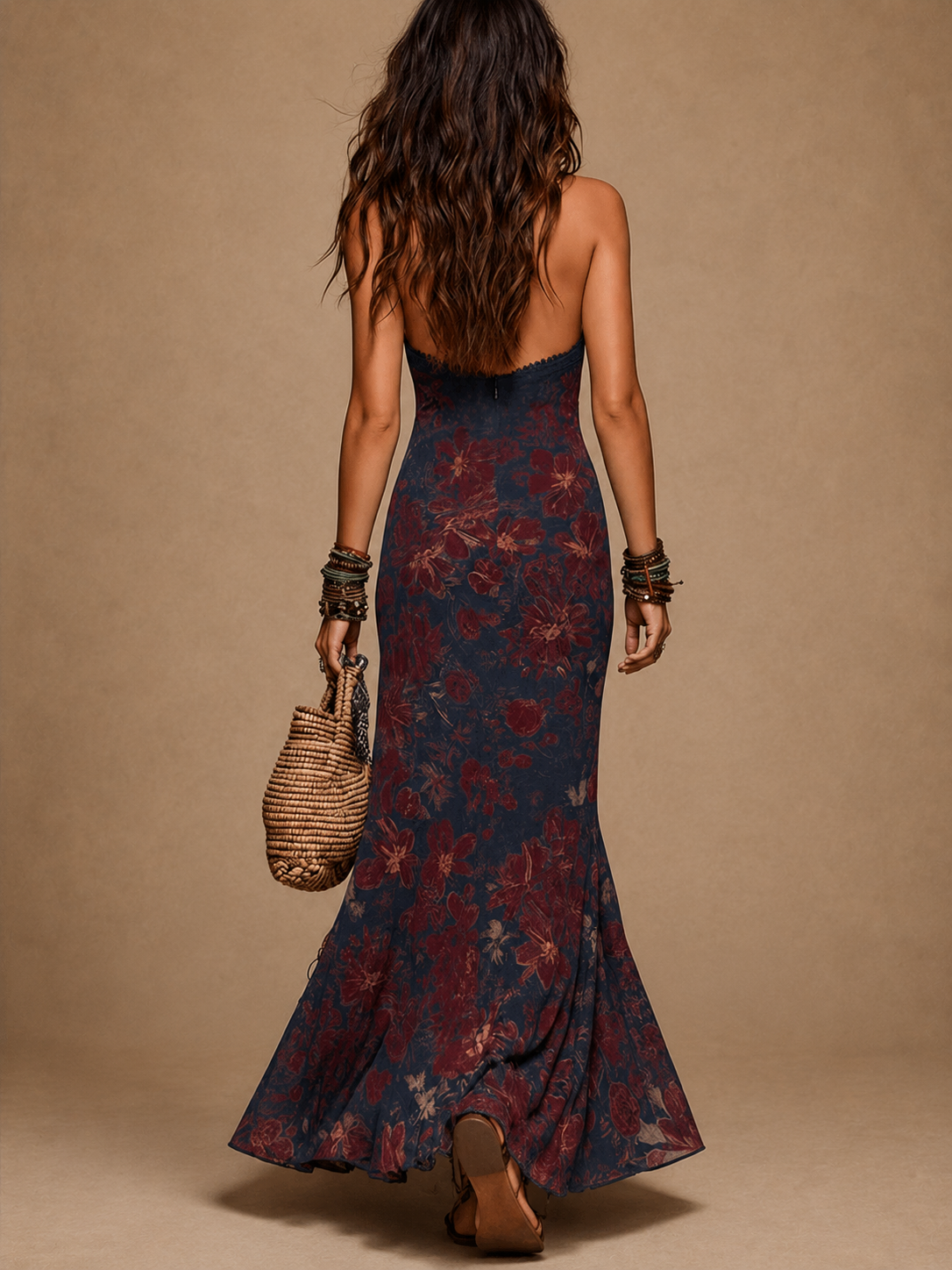 Lía: Vestido largo floral con encaje y silueta sirena