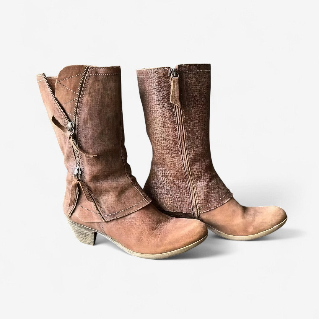 Matilda | Botas de media caña con hebillas