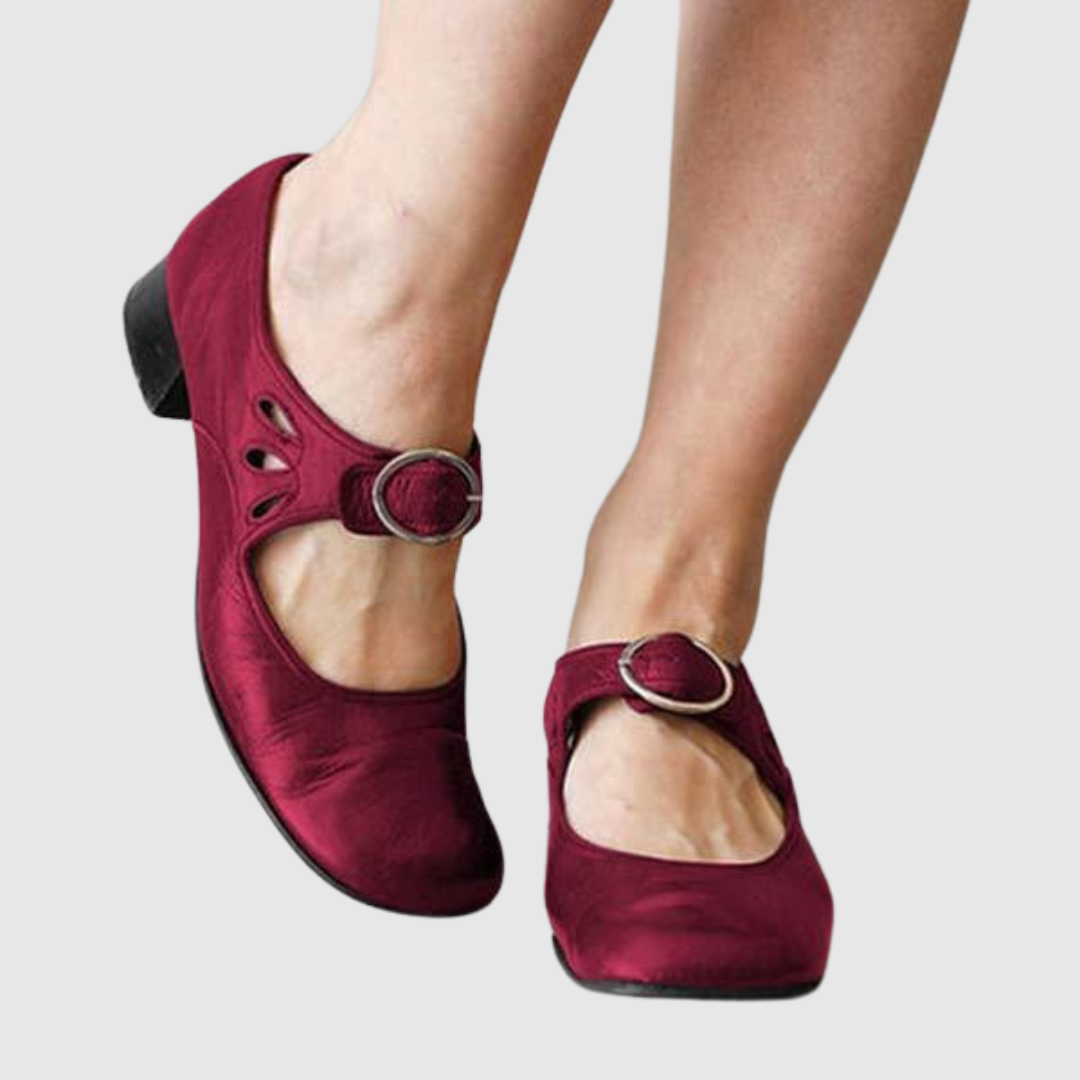 Luciana | Zapatos Mary Jane de piel con tacón bajo