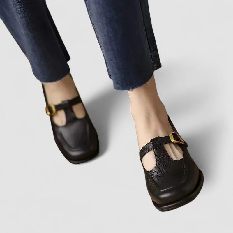 Laila | Zapatos Mary Jane de punta cuadrada con tira en T