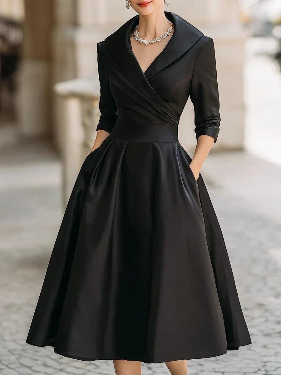 Ariadna: Vestido midi de invitada con cuello solapa en negro