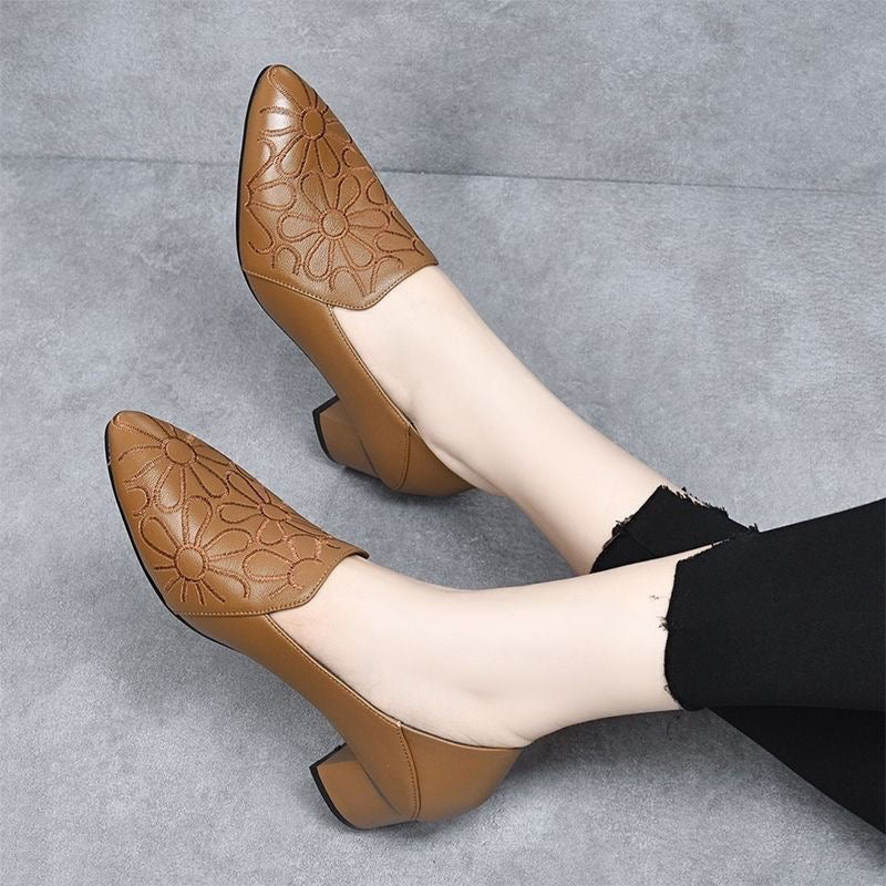 Saray | Zapatos de salón con bordado