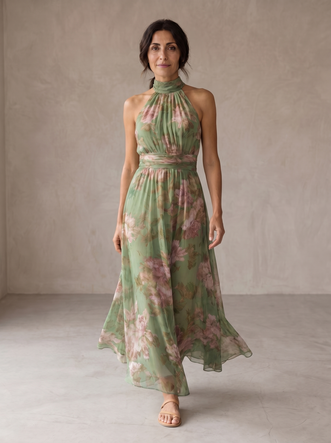 Lidia: Vestido maxi halter con estampado floral