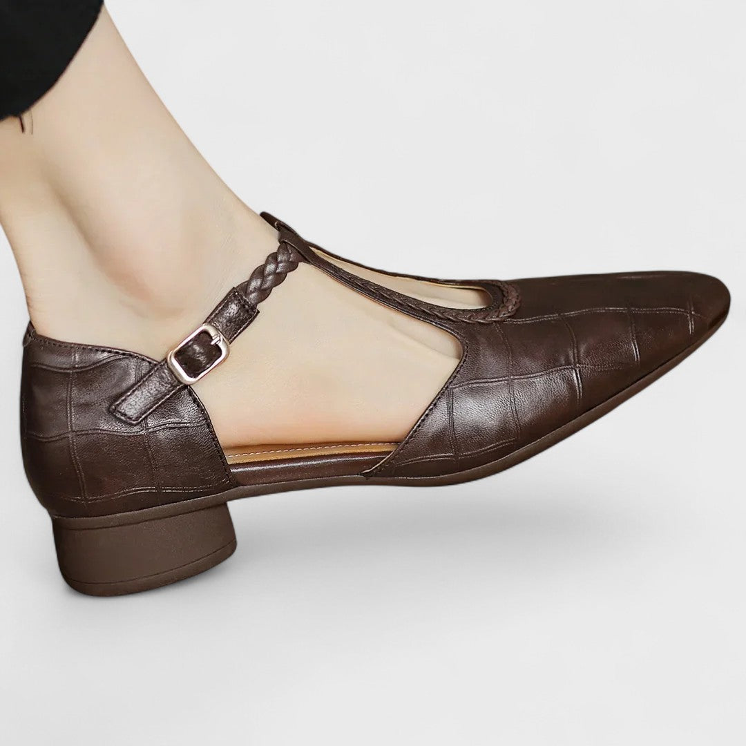 Liliana | Zapatos de piel con tira en T