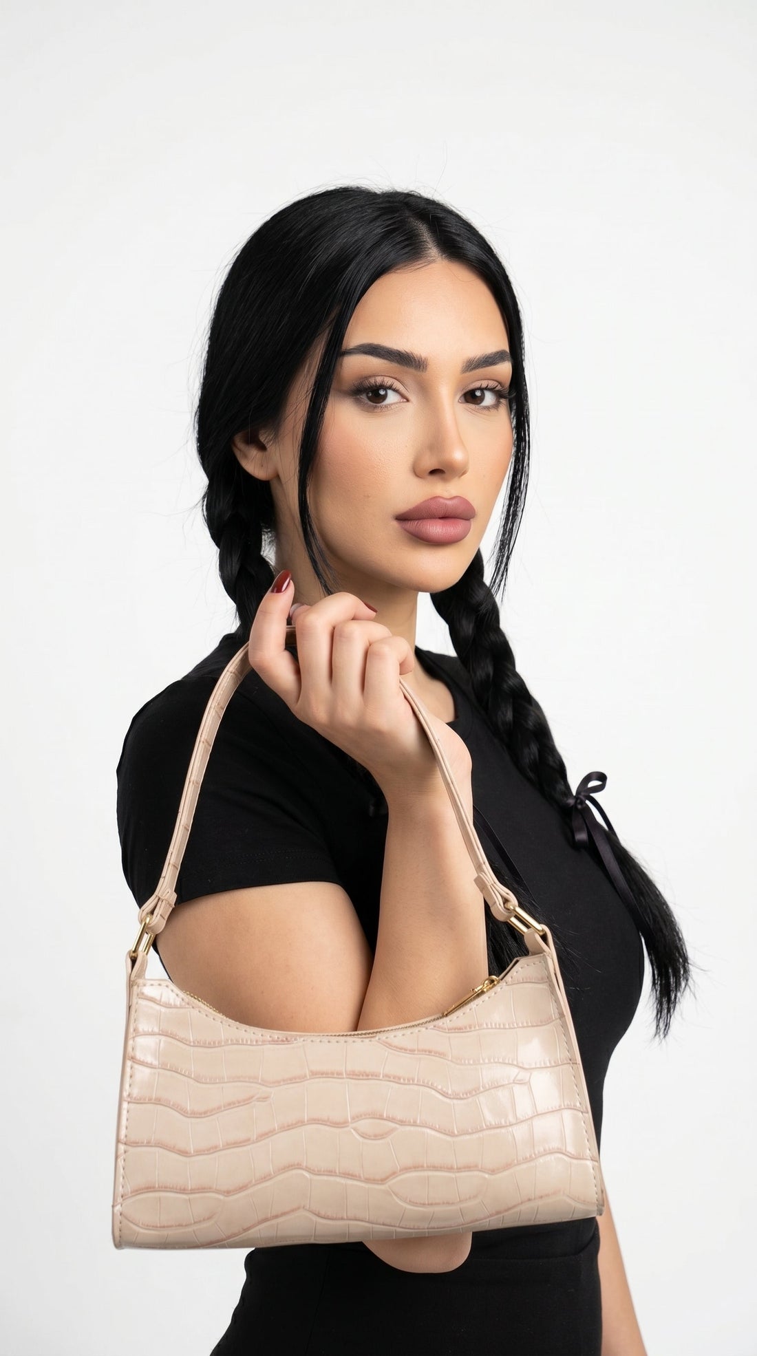 Mía | Mini bolso con cadena dorada