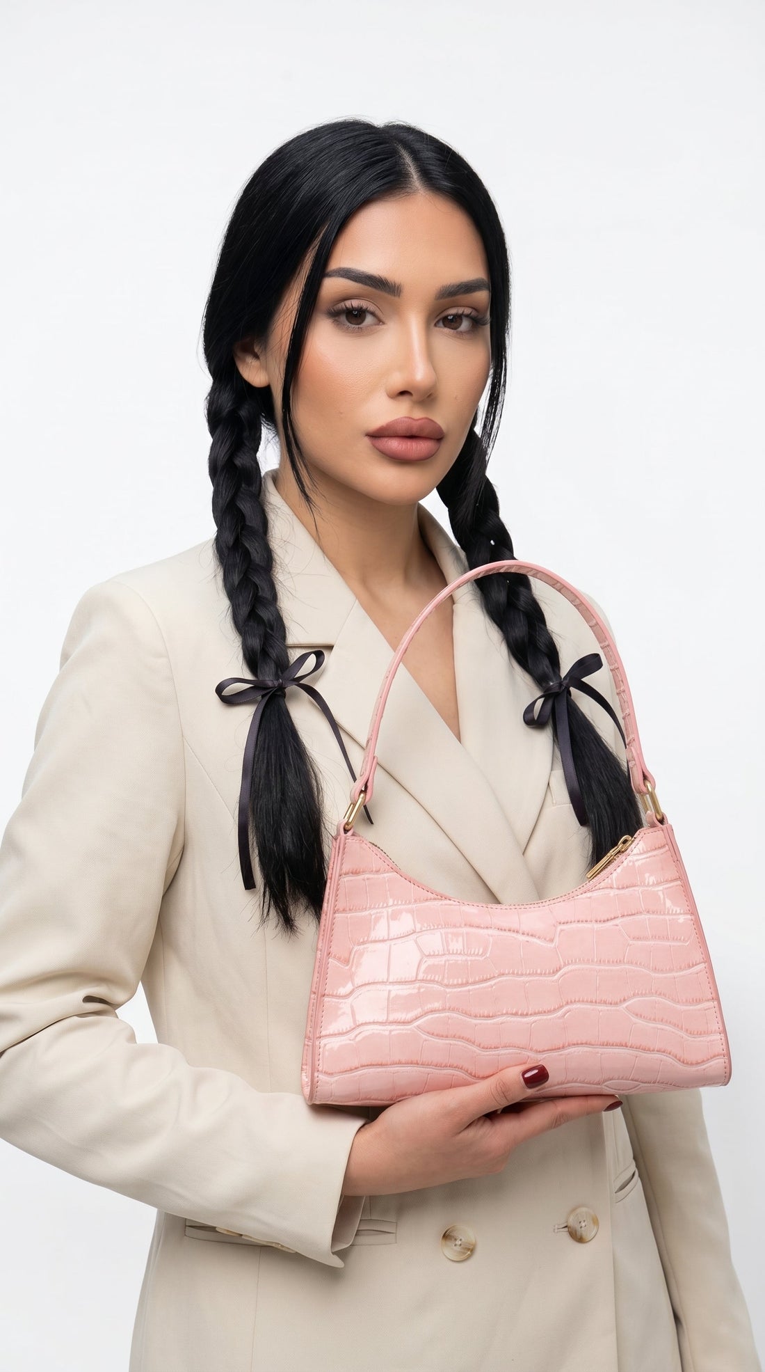 Mía | Mini bolso con cadena dorada