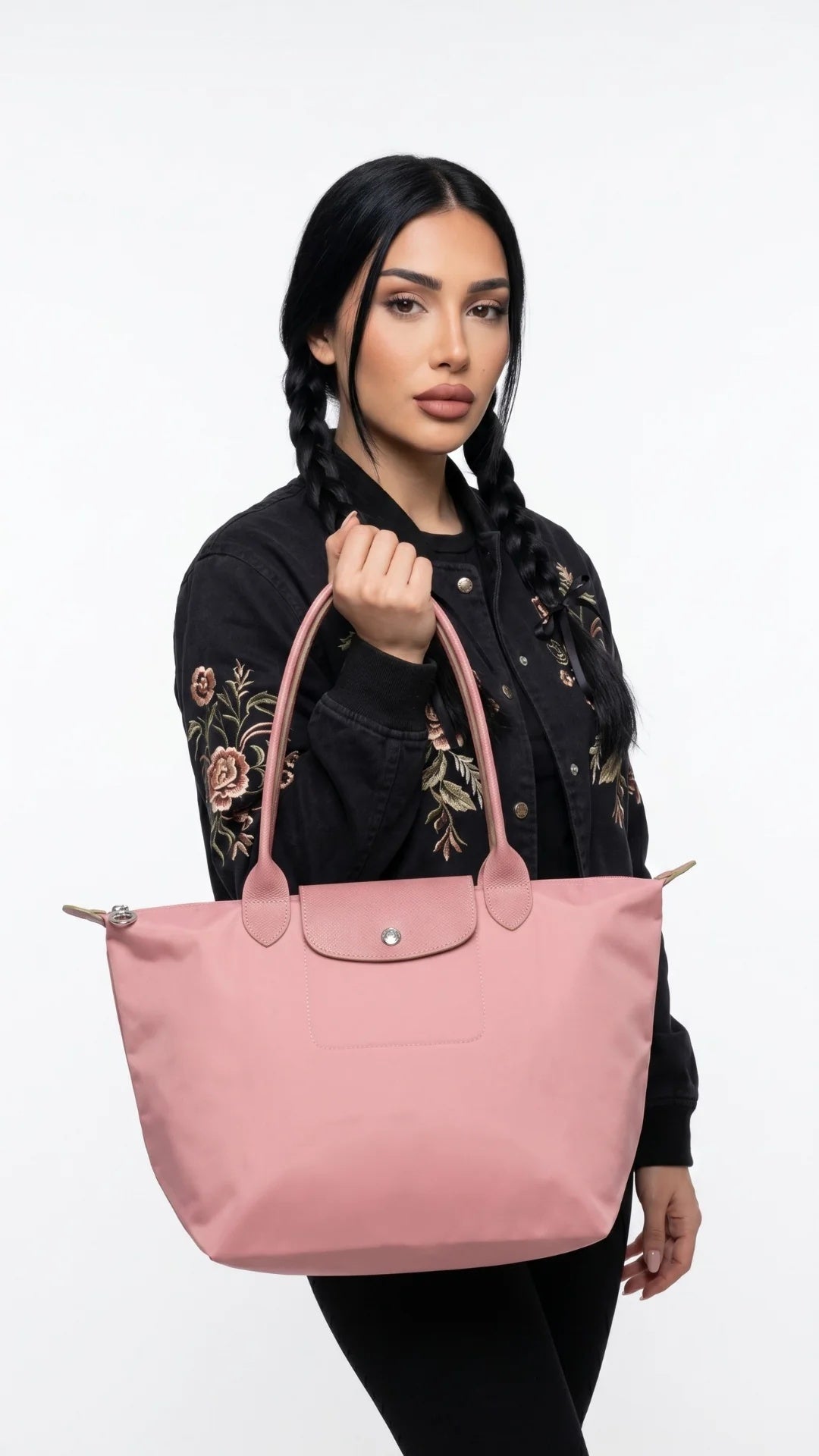 Mara | Bolso tote de nailon con asas de piel