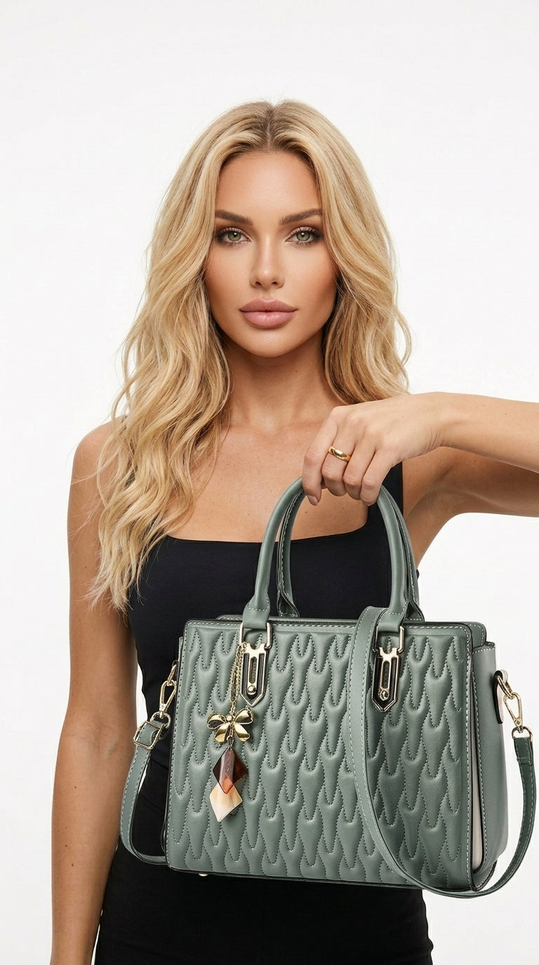 Aitziber | Bolso acolchado con charm