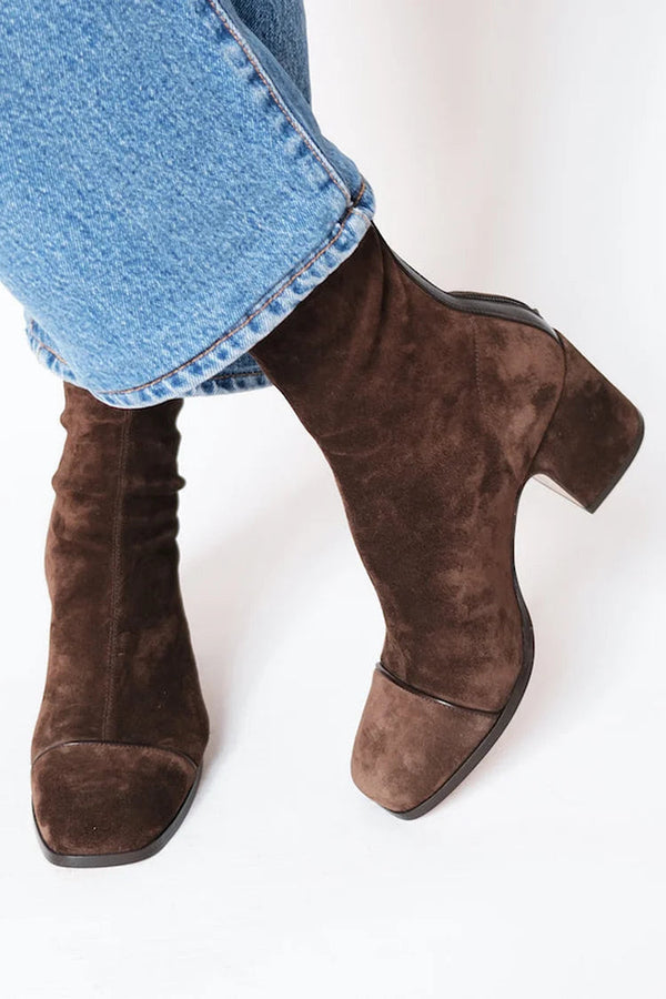 Paula | Botines de ante con punta cuadrada