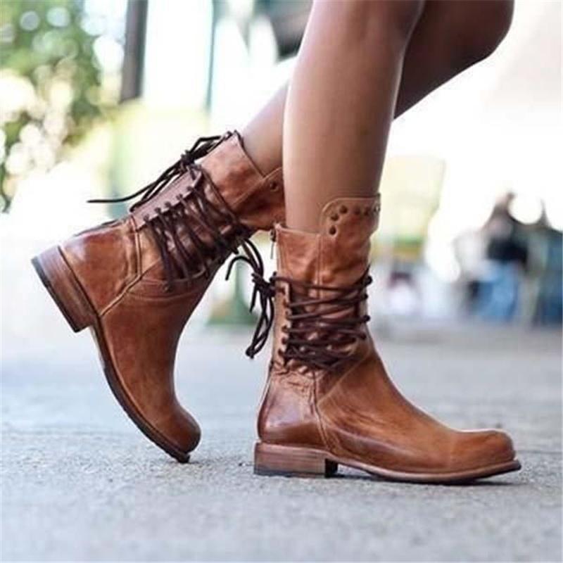 Pastora | Botas con cordones y hebillas