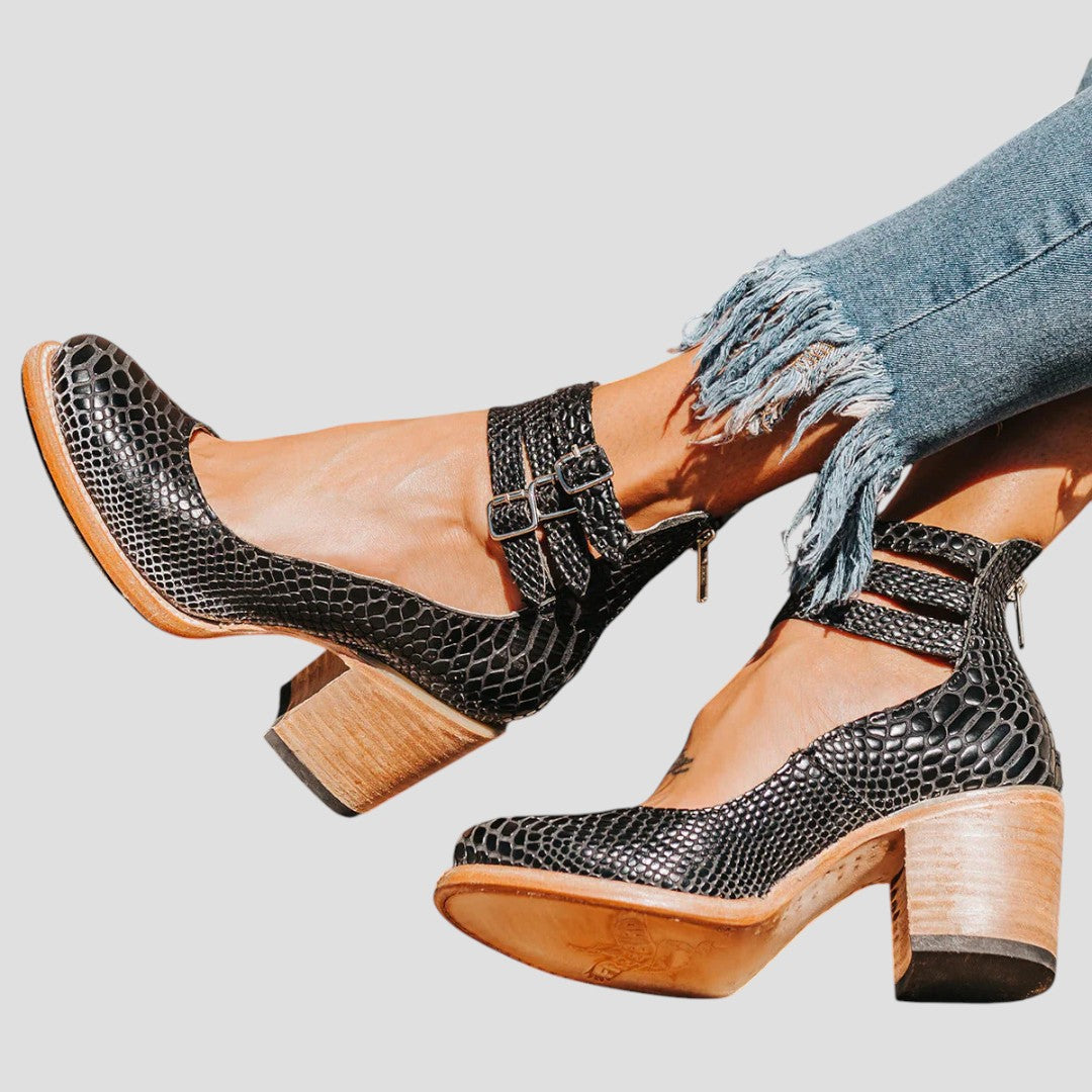 Reyes | Zapatos de tacón con pulseras y hebillas