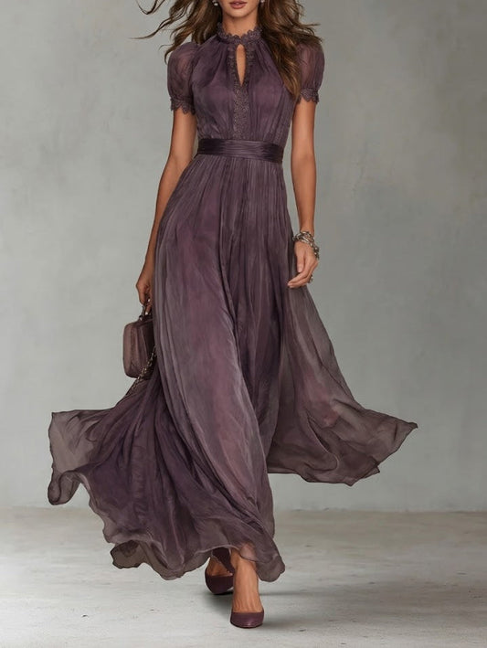 Irene: Vestido largo de gasa con encaje en violeta