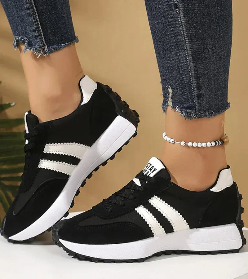 Xenia | Zapatillas retro con plataforma
