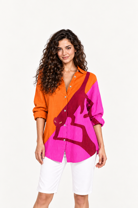 Violeta: Blusa estampada de inspiración felina