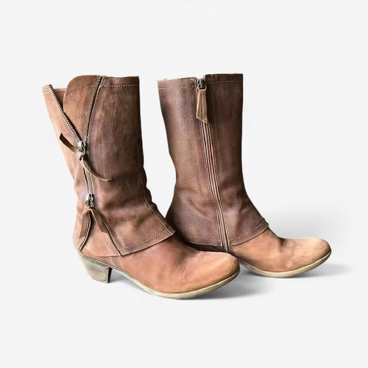 Matilda | Botas de media caña con hebillas