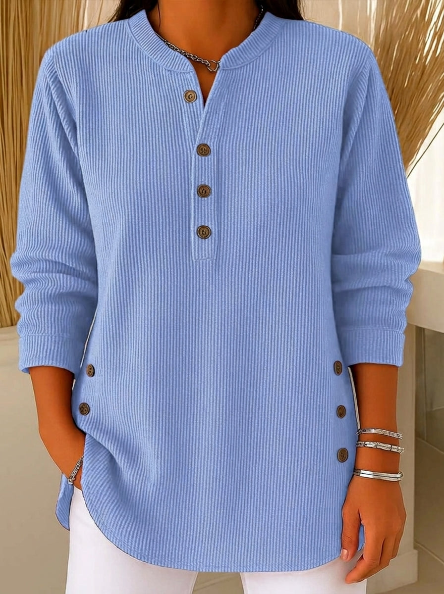 Nieves: Túnica de punto con escote Henley en azul cielo