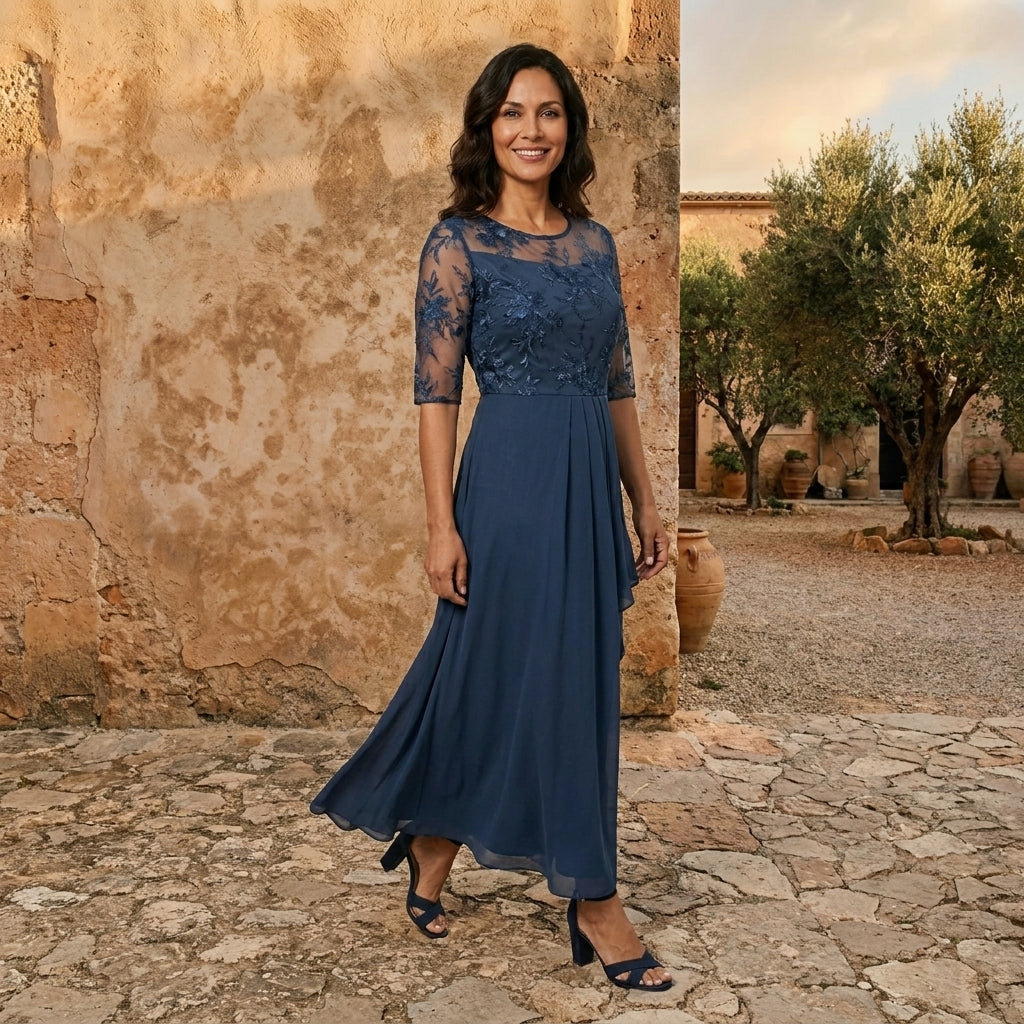 Lola: Vestido de gasa con cuerpo de encaje en azul