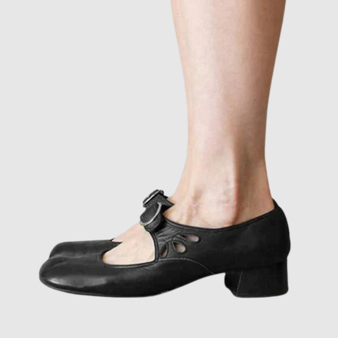 Luciana | Zapatos Mary Jane de piel con tacón bajo