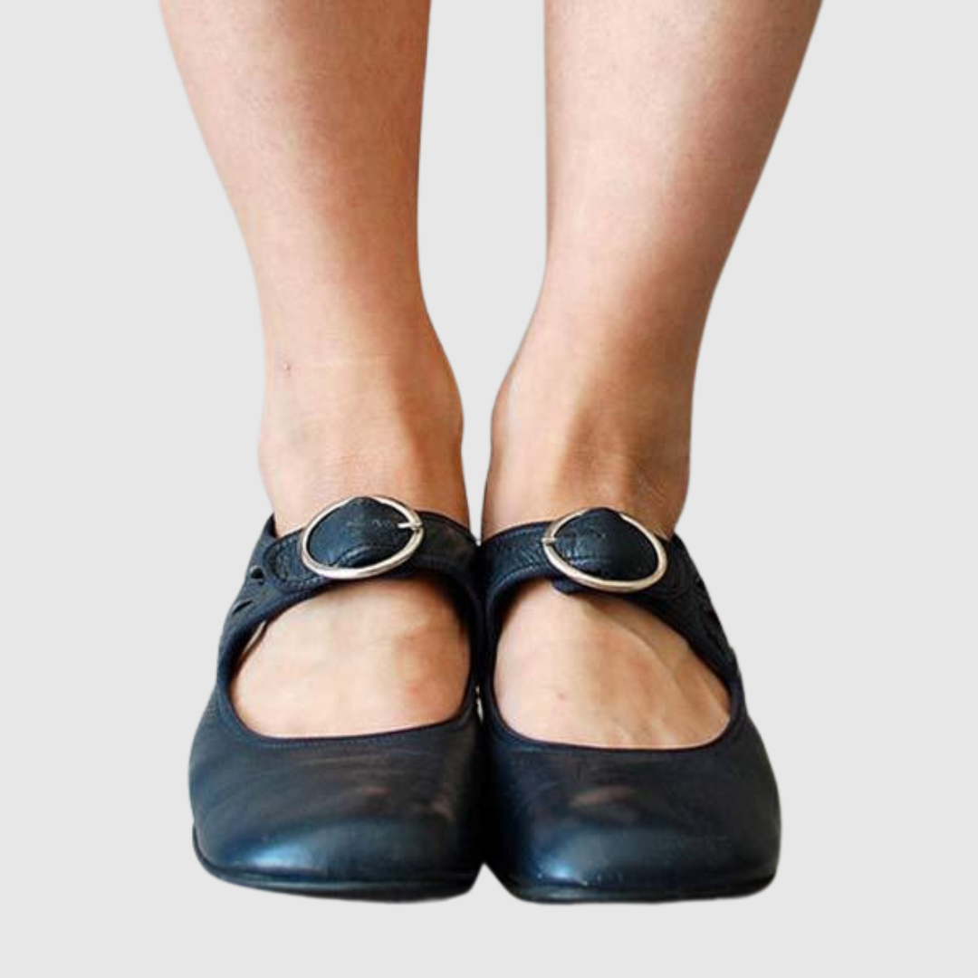 Luciana | Zapatos Mary Jane de piel con tacón bajo
