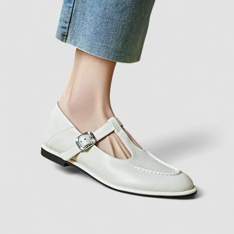 Itziar | Zapatos Mary Jane con tira en T y tacón bajo