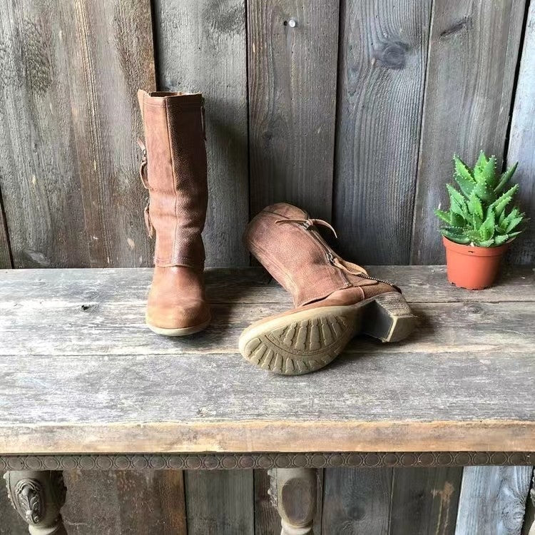 Matilda | Botas de media caña con hebillas