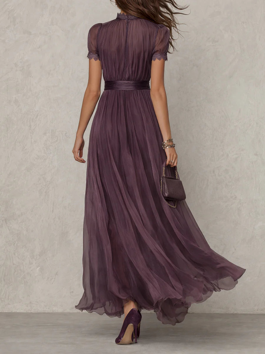 Irene: Vestido largo de gasa con encaje