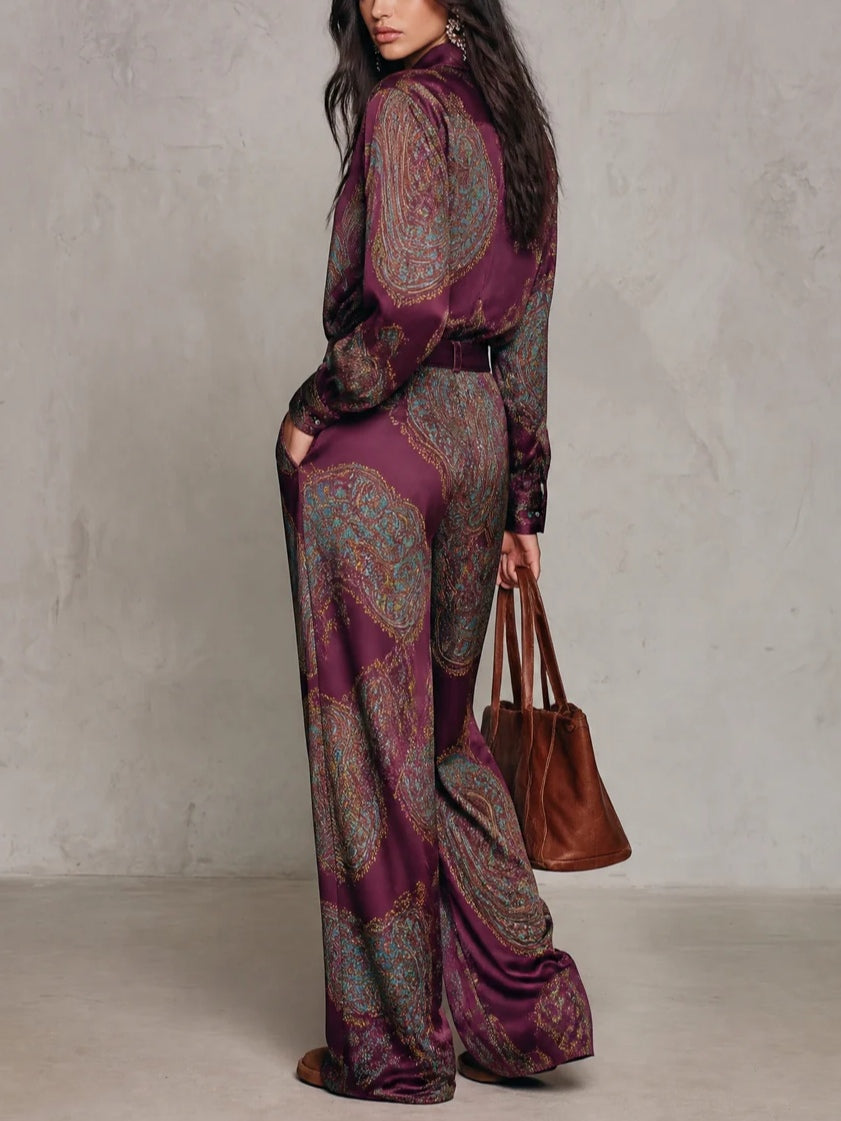 Camila: Conjunto de camisa satinada estampada y pantalón ancho