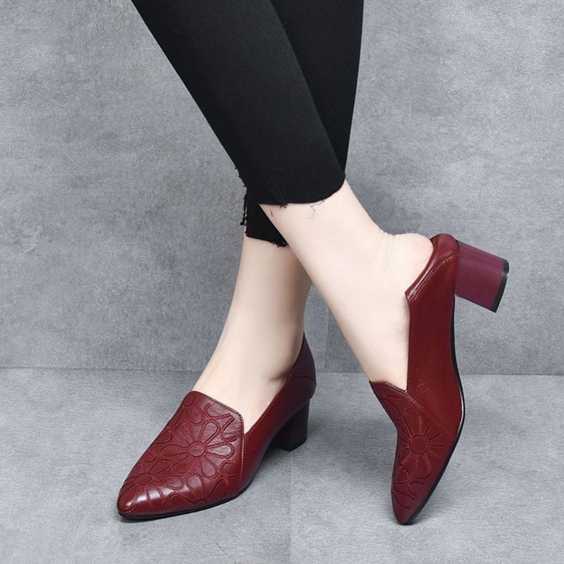 Saray | Zapatos de salón con bordado