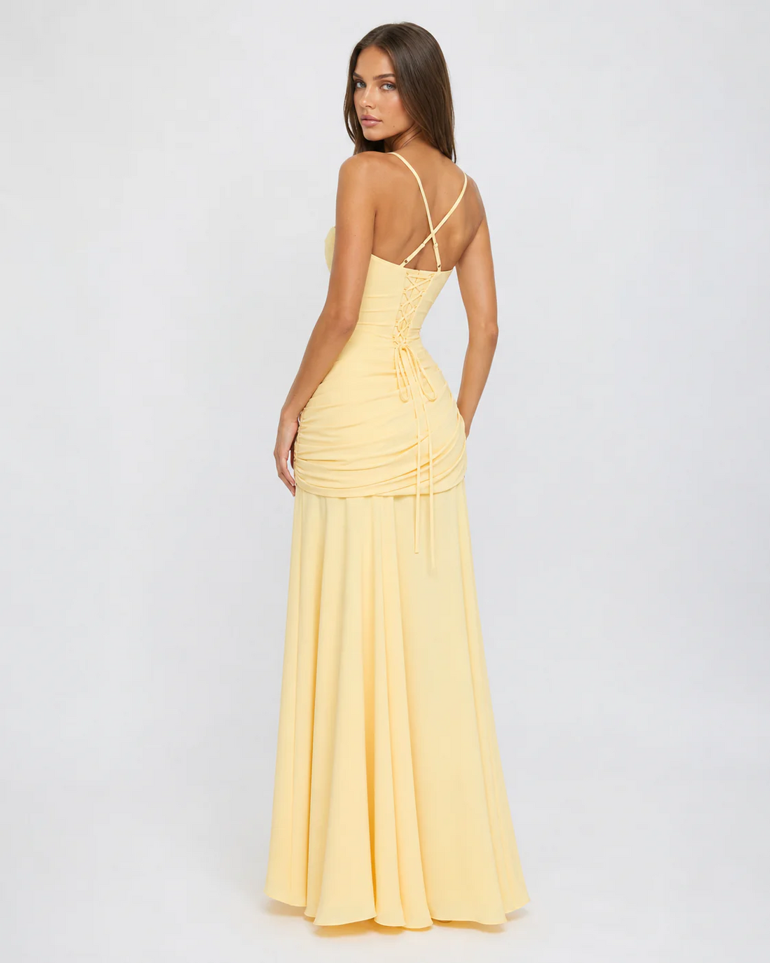 Eva: Vestido largo con escote cuadrado fruncido