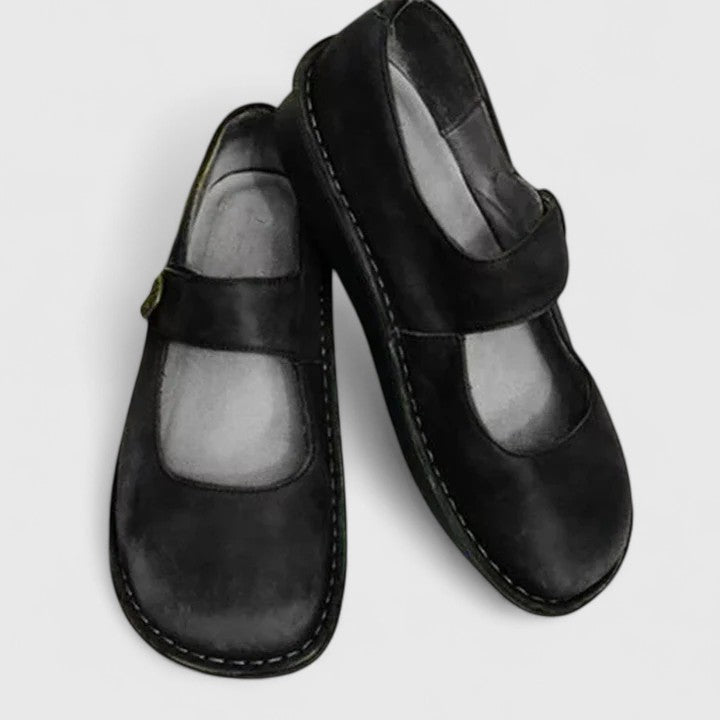 Lucila | Zapatos Mary Jane de ante de punta redonda