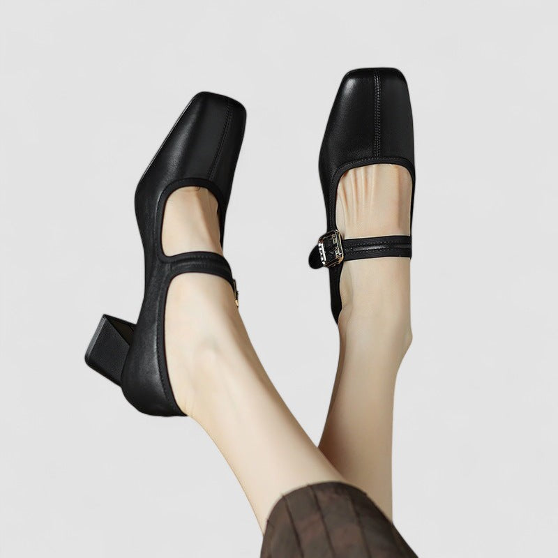 Lara | Zapatos Mary Jane de punta cuadrada con tacón medio