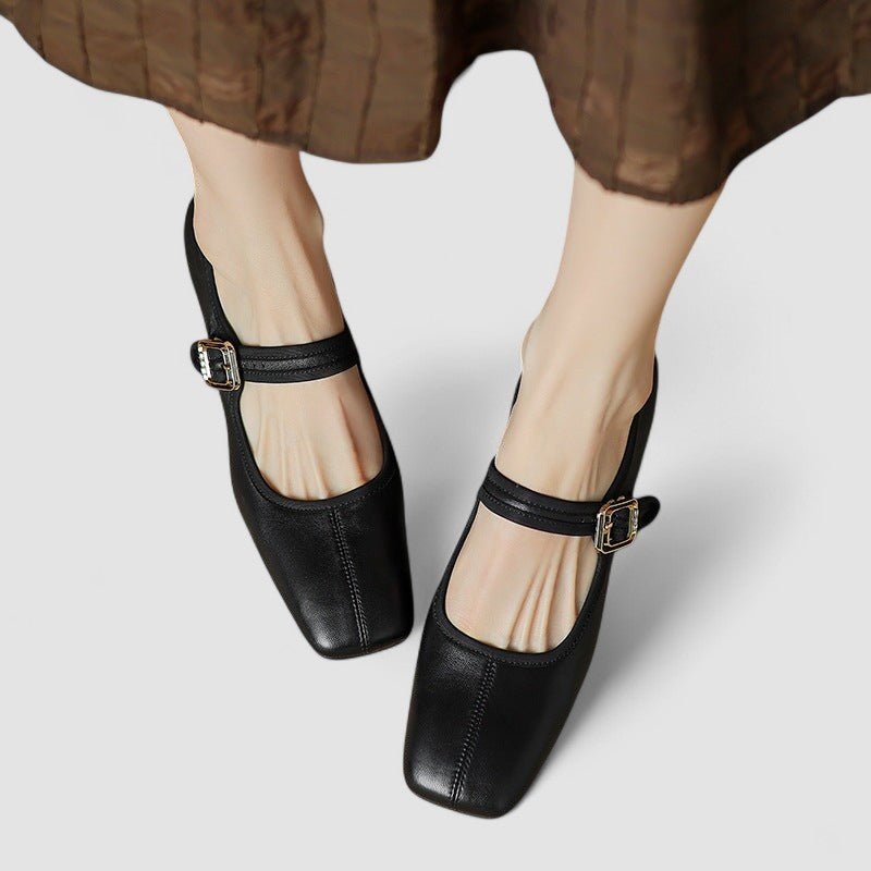 Lara | Zapatos Mary Jane de punta cuadrada con tacón medio
