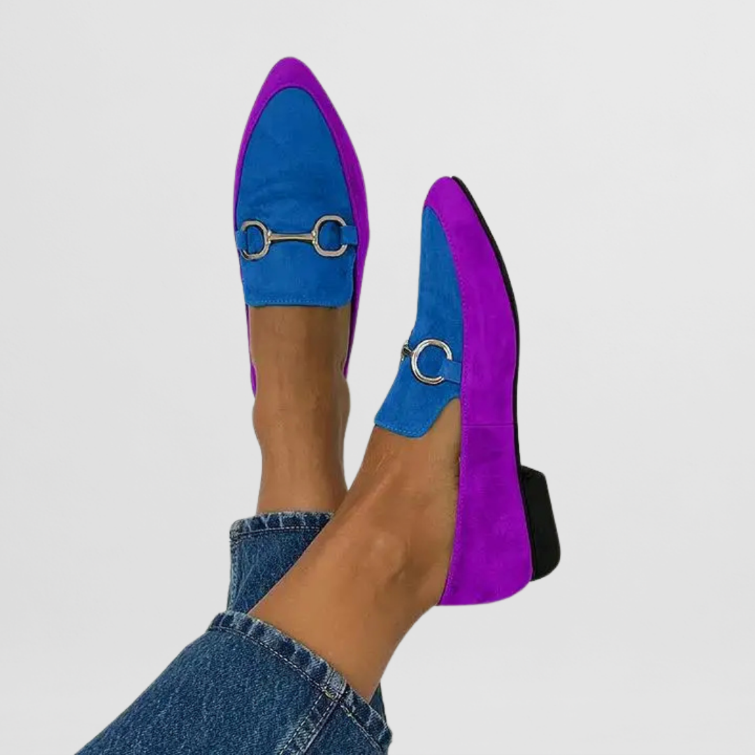Estefanía | Mocasines de terciopelo con detalle metálico