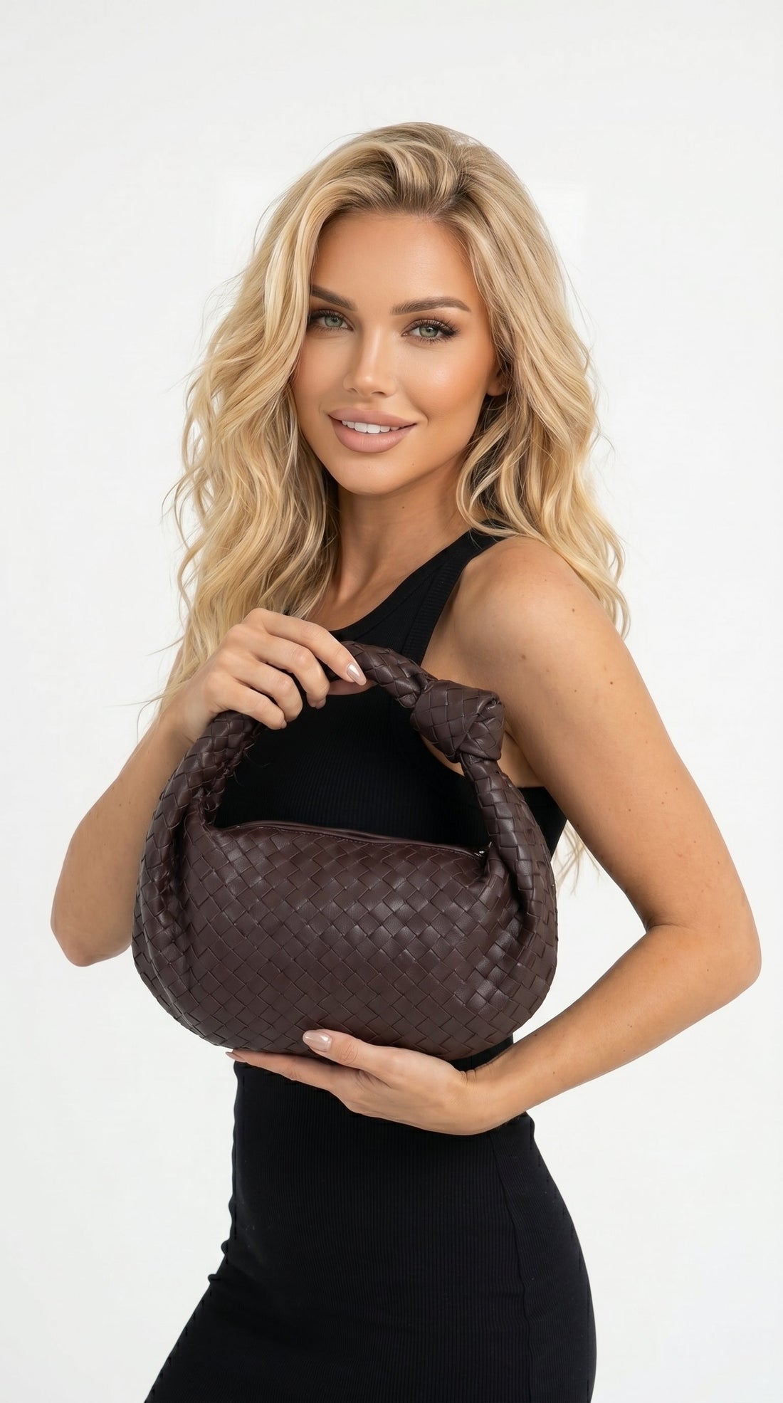 Maripaz | Bolso hobo trenzado con nudo