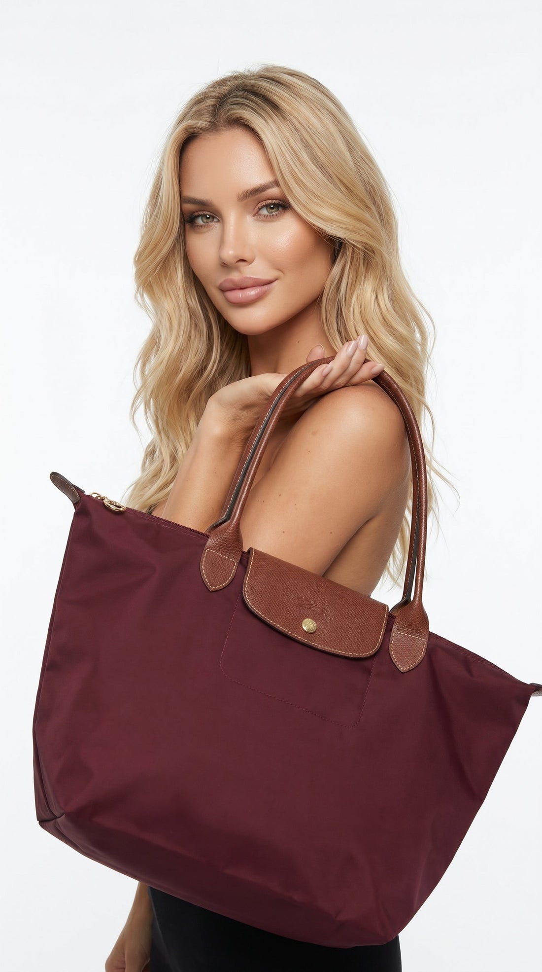 Mara | Bolso tote de nailon con asas de piel