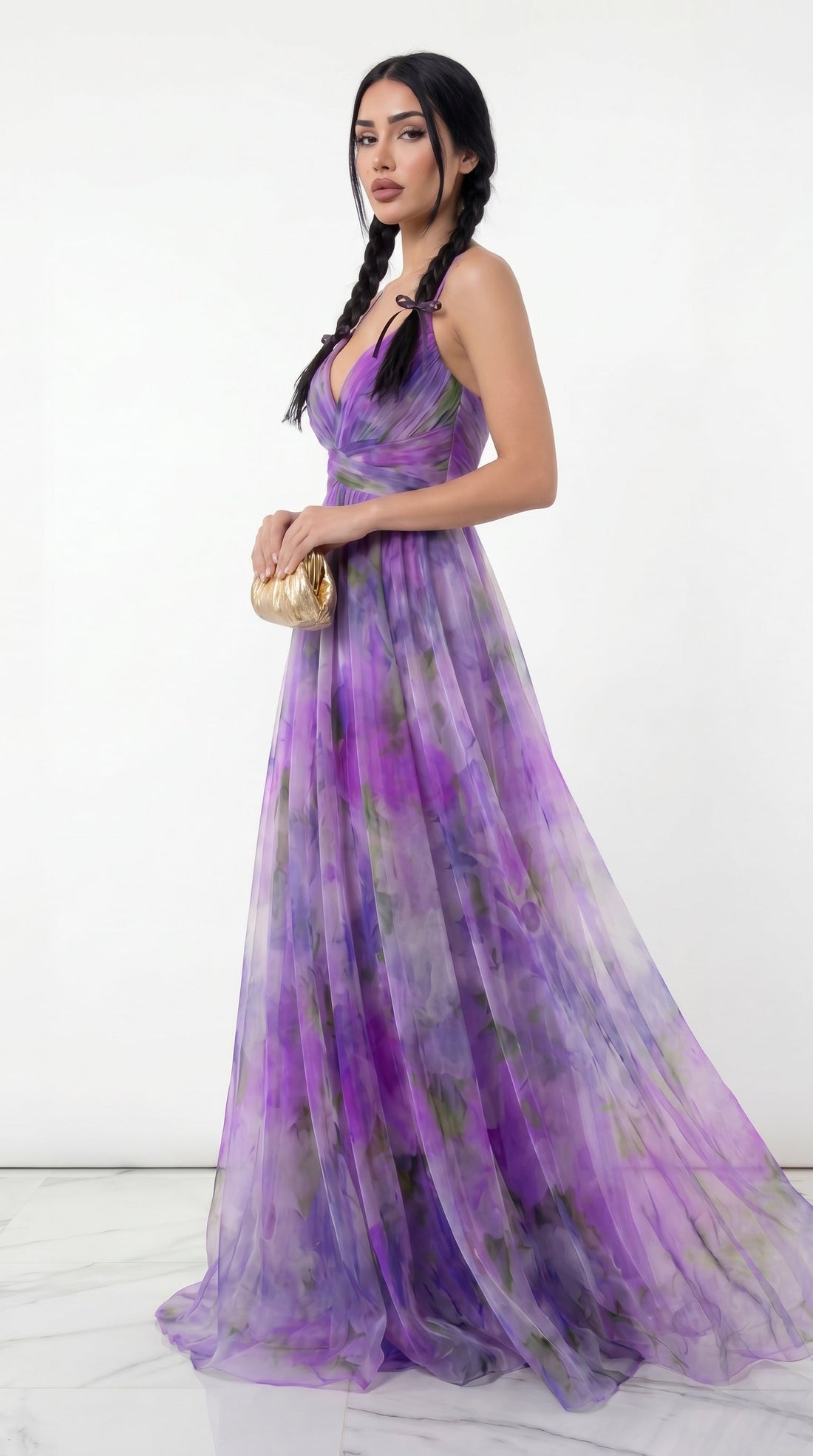 Gisela: Vestido floral multicolor de caída vaporosa en violeta
