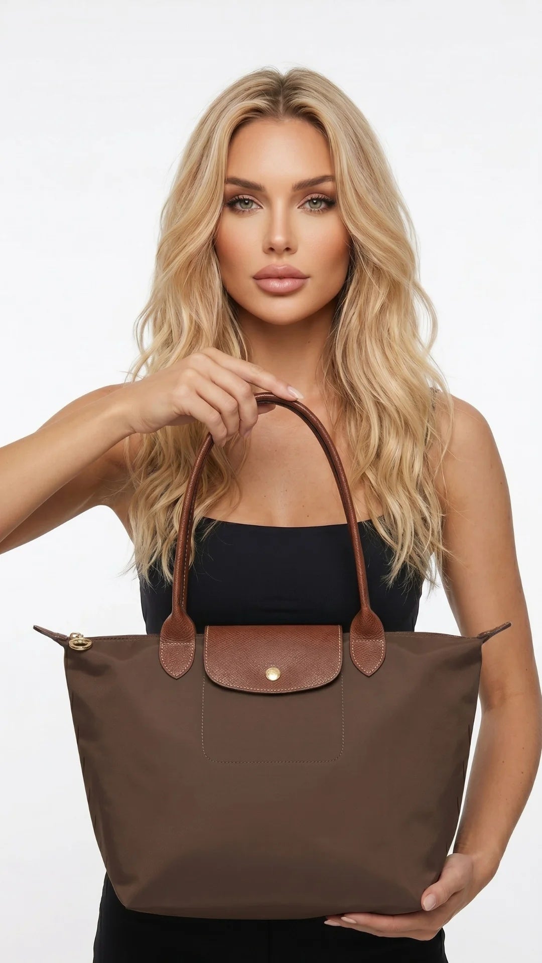 Mara | Bolso tote de nailon con asas de piel