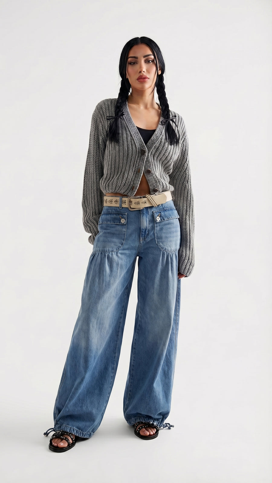 Salma: Pantalón baggy con bolsillos y lazada en el bajo en azul