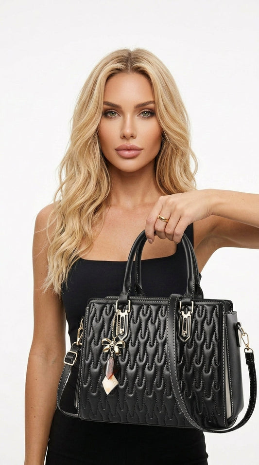 Aitziber | Bolso acolchado con charm